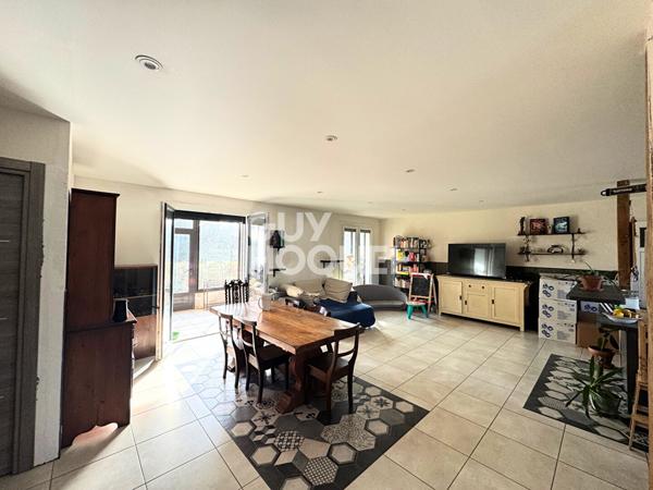 CHÂTILLON-LE-DUC - Jolie maison familiale avec 3 chambre
