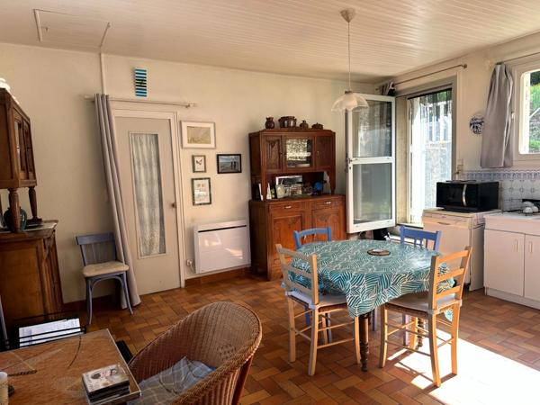 Maison de caractère – Village perché de Bourgogne – 116 m² + greniers – Proche Pouilly-en-Auxois (8 km) – A6, Dijon, Beaune