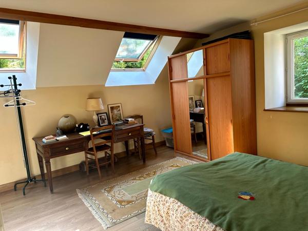 Maison de caractère – Village perché de Bourgogne – 116 m² + greniers – Proche Pouilly-en-Auxois (8 km) – A6, Dijon, Beaune