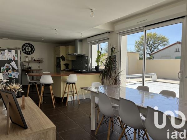 Maison à vendre 7 pièces 157 m² Charroux
