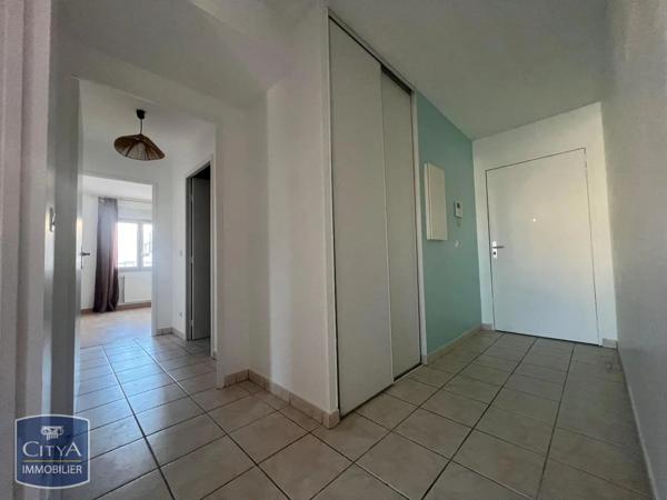 Appartement à louer 3 pièces 68.13m² Villefranche-sur-Saône (69400)