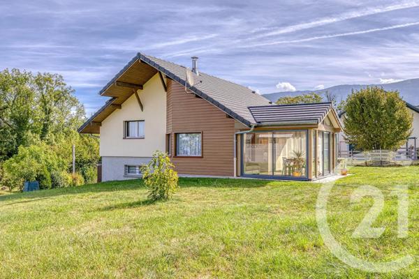 Maison à vendre  5 pièces - 125 m 2   RUMILLY  - 74