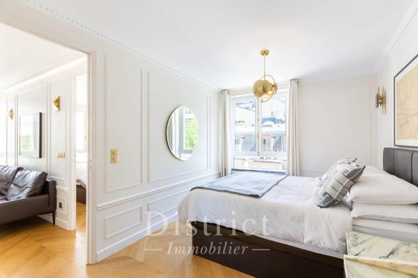 # Appartement – 84m² – Paris 8ème