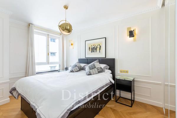 # Appartement – 84m² – Paris 8ème