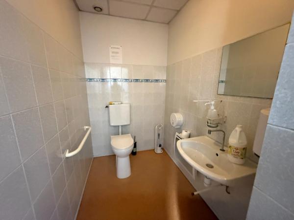 Locaux professionnels avec potentiel habitation PMR