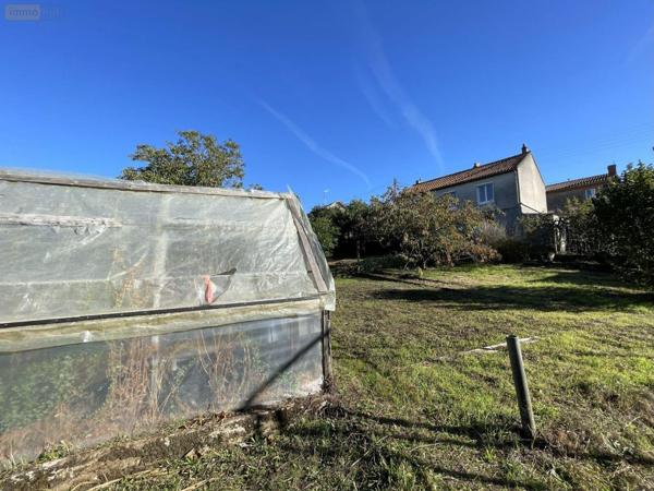 Maison à vendre à Argentonnay dans les Deux-Sèvres (79150), ref : AGM 56*