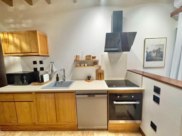 Ensemble immobilier de 2 logements avec Jacuzzi à L'Étang-Salé