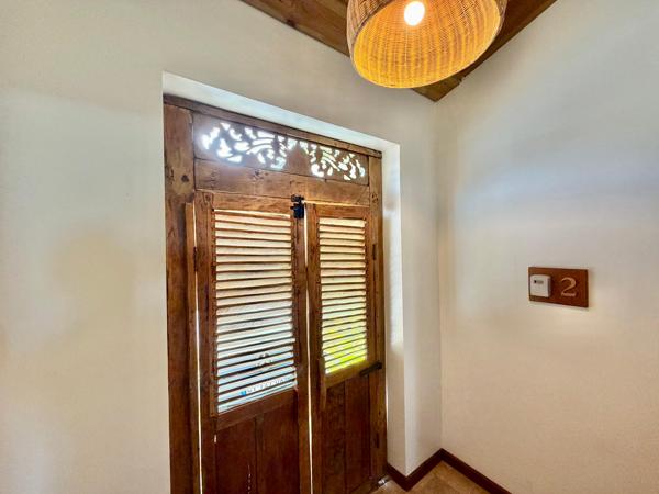 Ensemble immobilier de 2 logements avec Jacuzzi à L'Étang-Salé