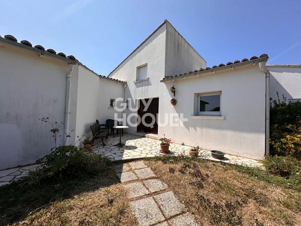 Une maison familiale avec vue mer à La Flotte
