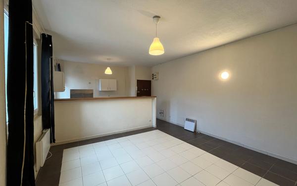 Appartement à louer    2 pièces • 51,65 m2 Toulon