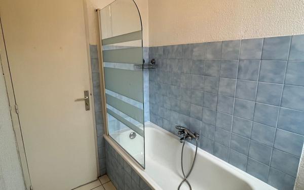 Appartement à louer    2 pièces • 51,65 m2 Toulon