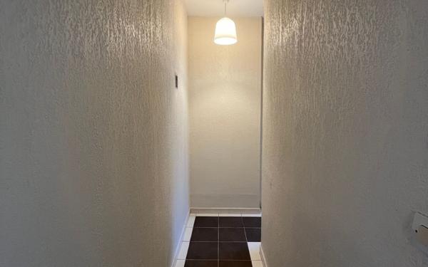 Appartement à louer    2 pièces • 51,65 m2 Toulon