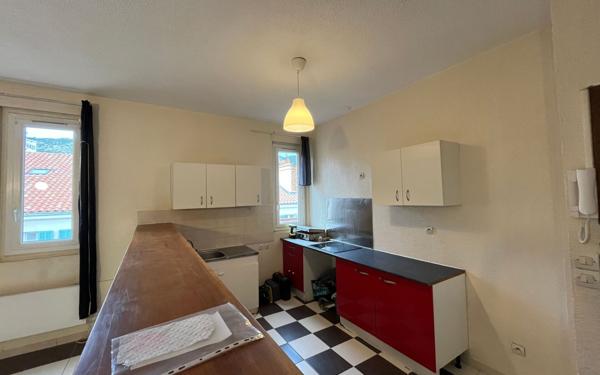 Appartement à louer    2 pièces • 51,65 m2 Toulon