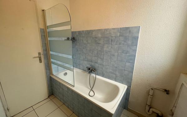 Appartement à louer    2 pièces • 51,65 m2 Toulon