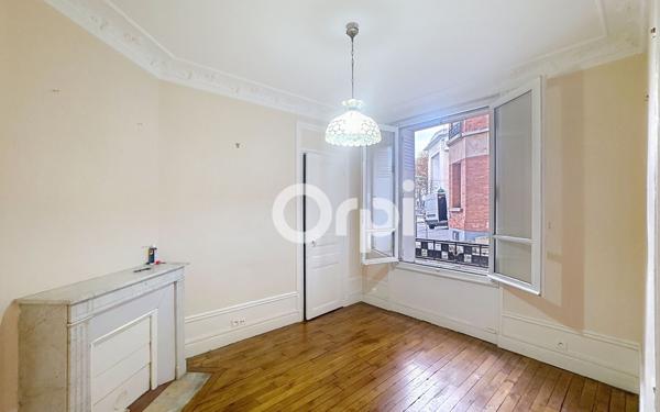 Appartement à vendre    4 pièces • 48,70 m2 Paris 15