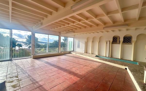 Appartement à vendre    3 pièces • 58 m2 La Seyne-sur-Mer