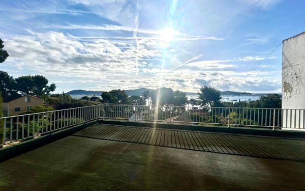 Appartement à vendre    3 pièces • 58 m2 La Seyne-sur-Mer