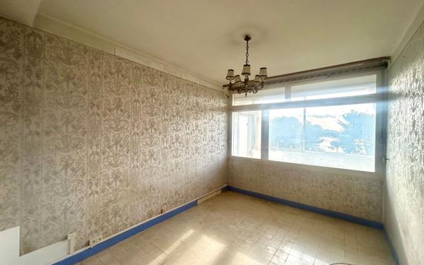 Appartement à vendre    3 pièces • 58 m2 La Seyne-sur-Mer