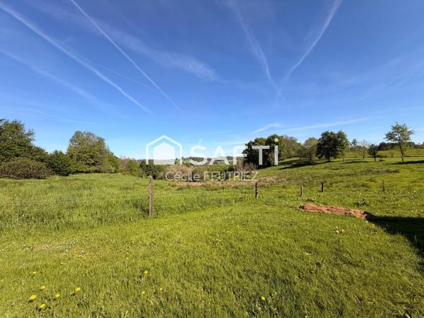 Corps de ferme avec 2 hectares de terrain à 20 minutes de Brive