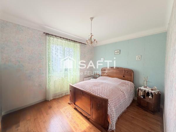 Corps de ferme avec 2 hectares de terrain à 20 minutes de Brive