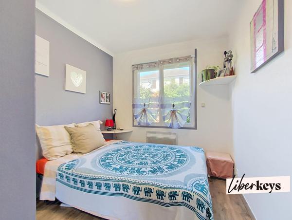 Maison familiale PRÊTE À VIVRE de 120m2- centre de L'AIGLE  - 4 chambres - terrain de 625m2 et balcon orienté sud