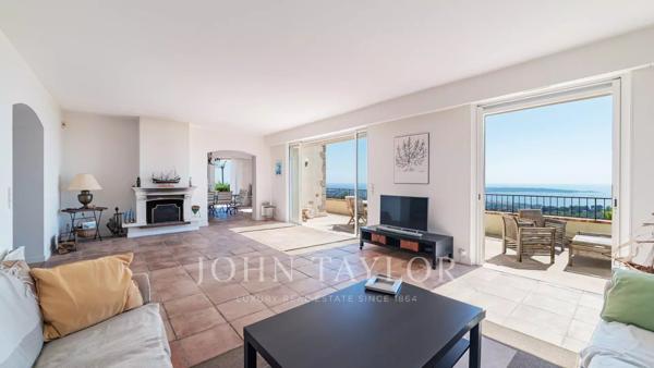 Hauteurs de Golfe-Juan Vue mer panoramique