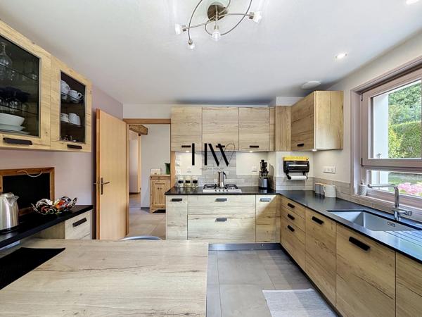 Maison à vendre 6 pièces LUCINGES - cadre idyllique