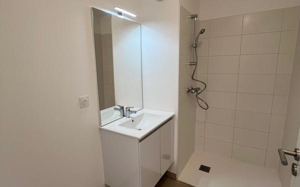 Appartement à vendre    4 pièces • 84,37 m2 Saint-Médard-en-Jalles