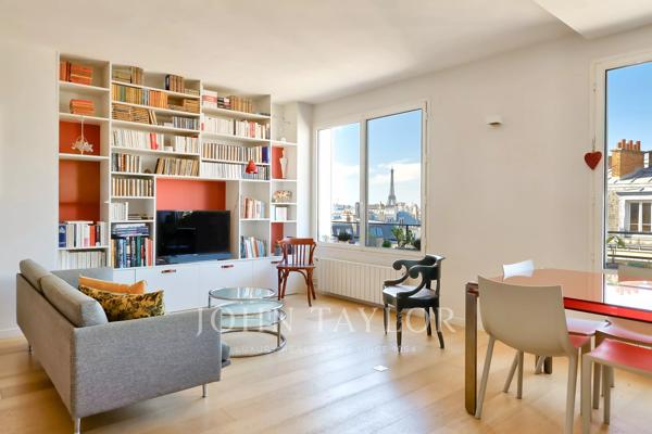 Appartement 3 pièces en étage élevé avec vues Tour Eiffel et Invalides