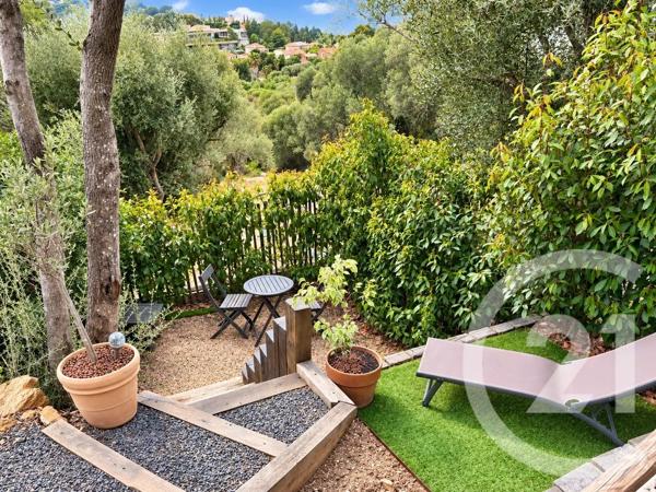Appartement T2 à vendre  2 pièces - 38,20 m 2   BORMES LES MIMOSAS  - 83