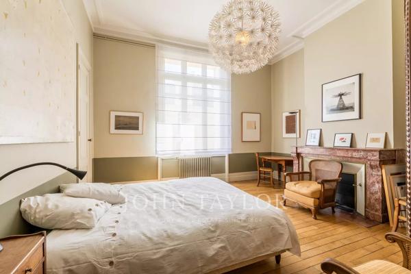 Hôtel Particulier - Meublé - 5 chambres - 1 bureau - Jardin - Saint-Seurin