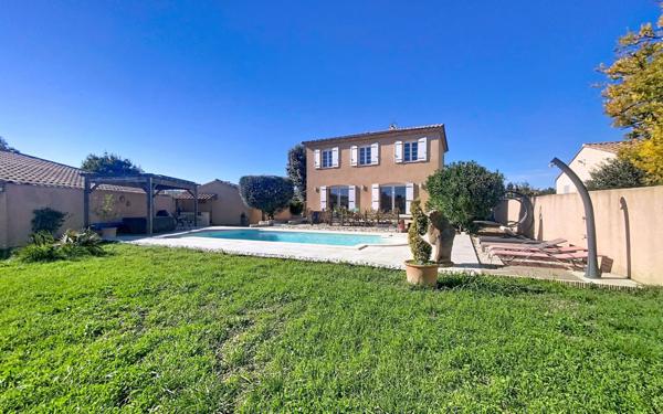 Maison à vendre    4 pièces •  Sorgues