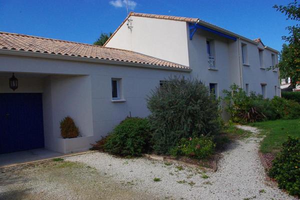 Maison - 8 piece(s) - 262 m2