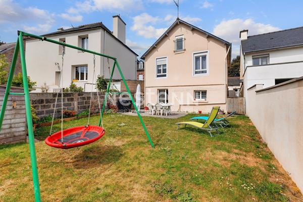 VENTE MAISON DE VILLE QUARTIER SAINT YVES TROIS CHAMBRES ET JARDIN CLOS
