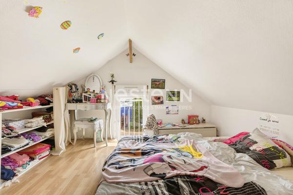 VENTE MAISON DE VILLE QUARTIER SAINT YVES TROIS CHAMBRES ET JARDIN CLOS