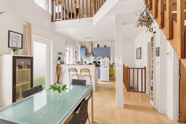 VENTE MAISON DE VILLE QUARTIER SAINT YVES TROIS CHAMBRES ET JARDIN CLOS