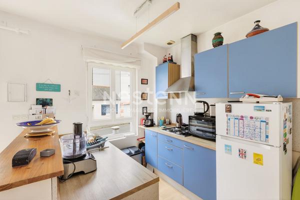 VENTE MAISON DE VILLE QUARTIER SAINT YVES TROIS CHAMBRES ET JARDIN CLOS