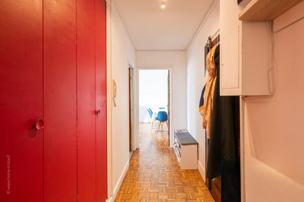 Villejuif (94800) APPARTEMENT LUMINEUX AVEC VUE DÉGAGÉE