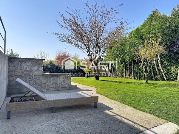 Maison familiale idéalement située dans Neuville aux Bois avec sous-sol total