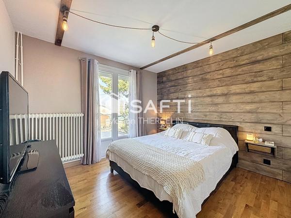 Maison familiale idéalement située dans Neuville aux Bois avec sous-sol total