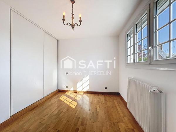 Maison familiale idéalement située dans Neuville aux Bois avec sous-sol total