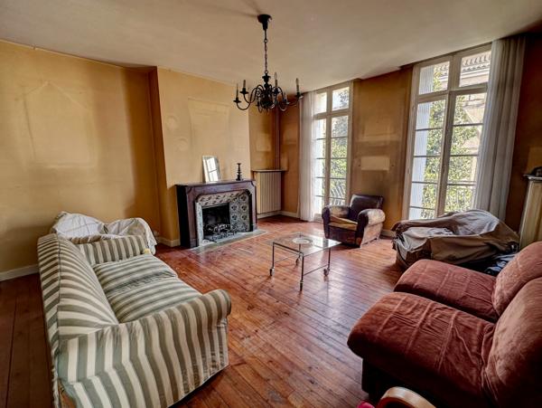 Agen (47000) Centre ville d'Agen, Appartement de charme et atypique de 139 m² avec balcon/ terrasse