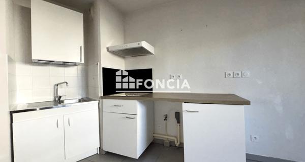 À vendre Appartement 3 pièces 40 m² - Saint-maximin-la-sainte-baume 83470