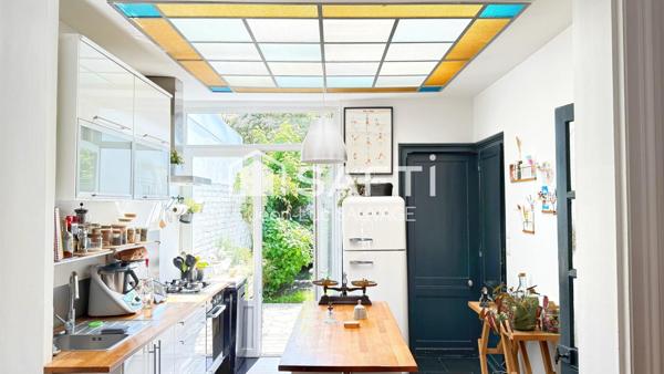 Charmante semi-bourgeoise 4 ch + jardin de ville