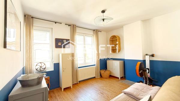 Charmante semi-bourgeoise 4 ch + jardin de ville