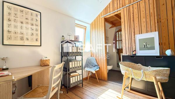 Charmante semi-bourgeoise 4 ch + jardin de ville