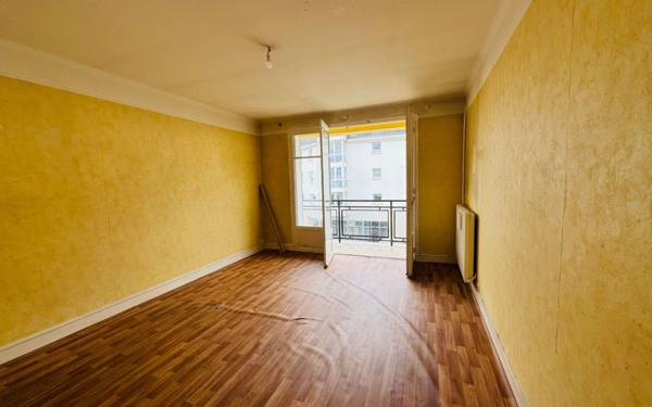 Appartement à vendre    3 pièces • 59,23 m2 Chelles