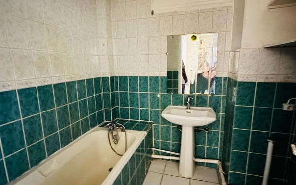 Appartement à vendre    3 pièces • 59,23 m2 Chelles