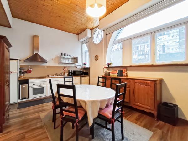 Appartement à vendre 2 pièces - 55,87m² - EVIAN LES BAINS (74)