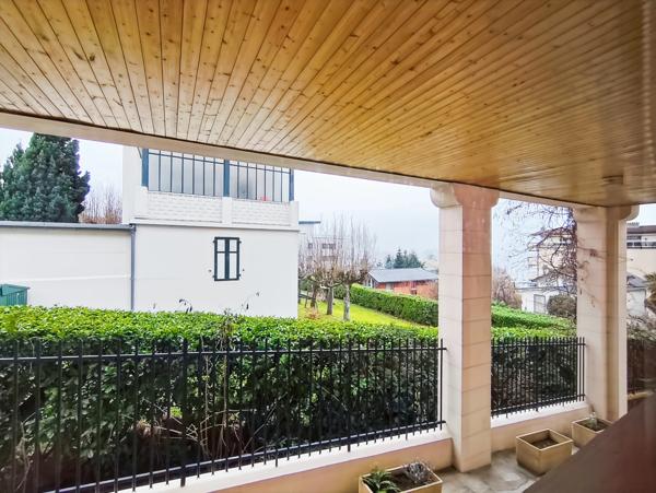 Appartement à vendre 2 pièces - 55,87m² - EVIAN LES BAINS (74)